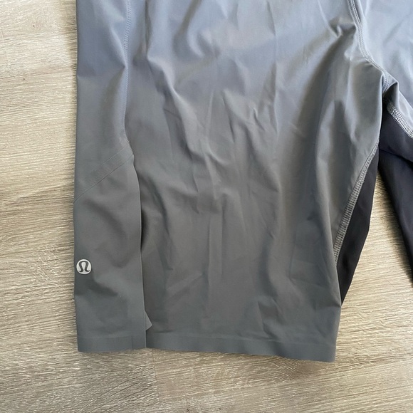 Lululemon Men’s Athletic Shorts - Picture 4 of 9